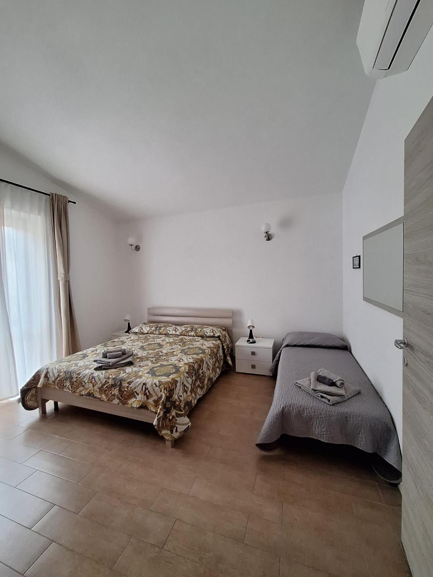 Perdanoa - Appartamenti Ghilarza Exterior foto